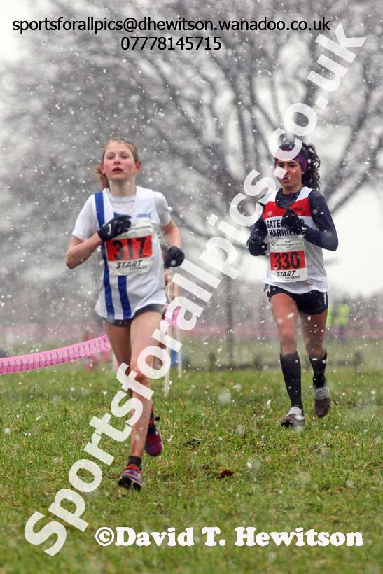 Girls under-15s North Eastern Cross Country, Sedgefield, County Durham. Photo: David T. Hewitson/Sports for All Pics